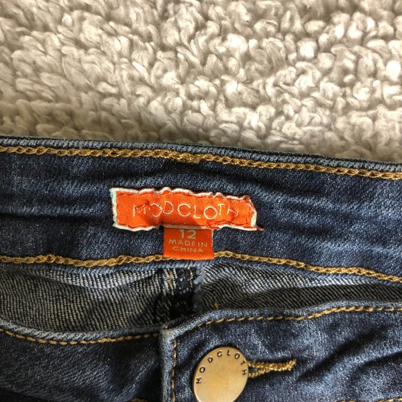 MODCLOTH KARAOKE SONGSTRESS JEANS SIZE 12 - Picture 3 of 9